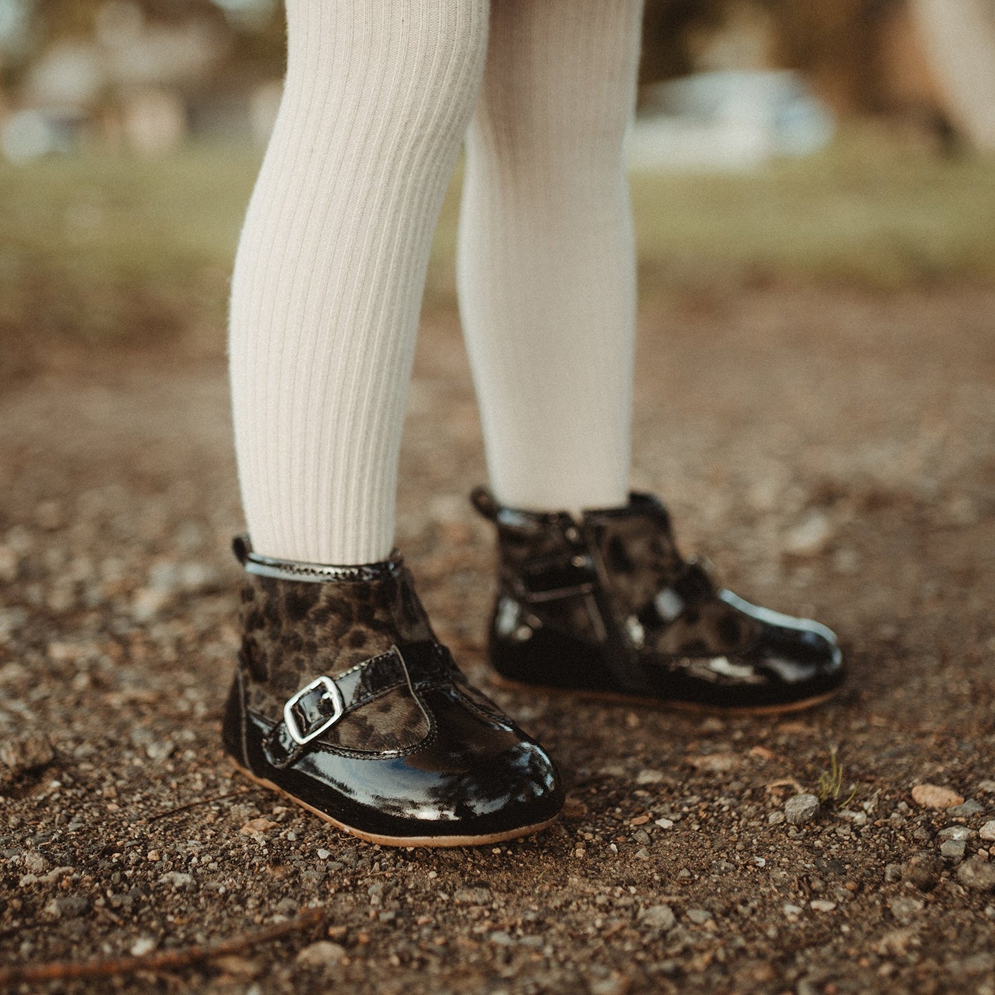Alva - Obsidian Black