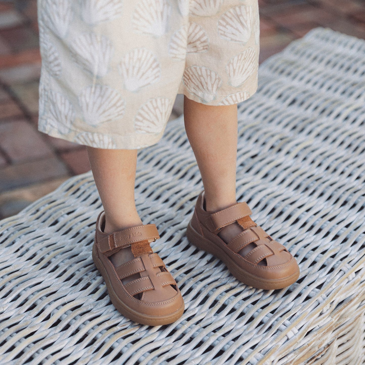 Theo - Latte Brown