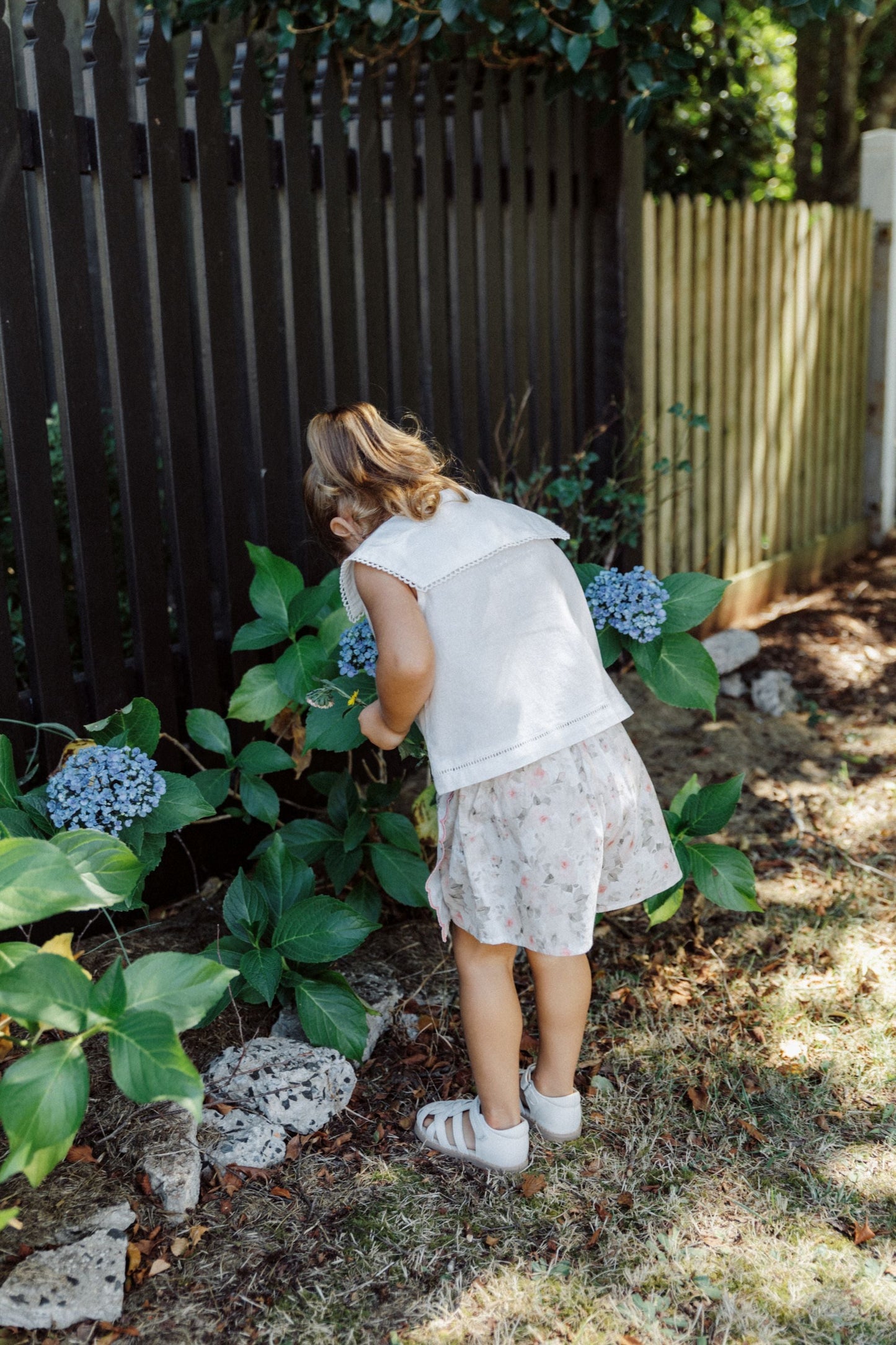 Wonderland Short