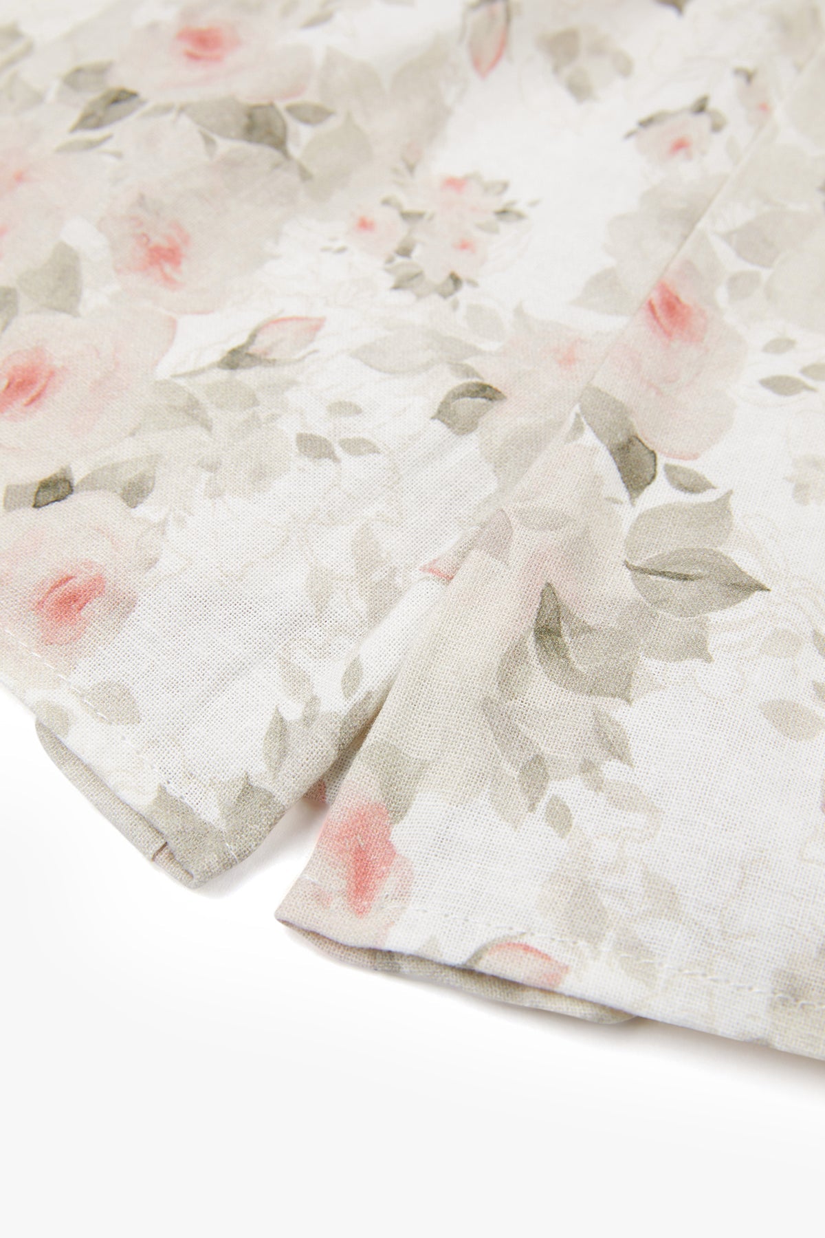 Wonderland Short