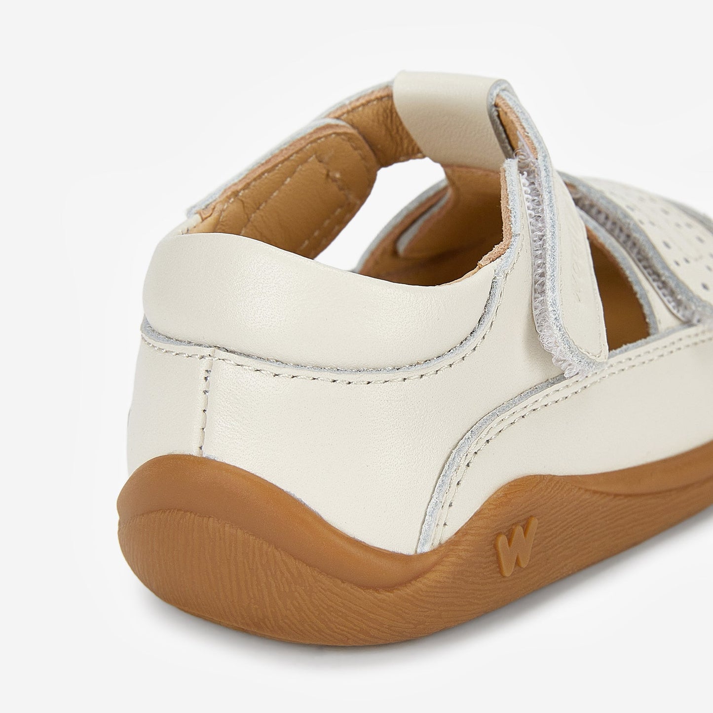 Riley - Cloud White