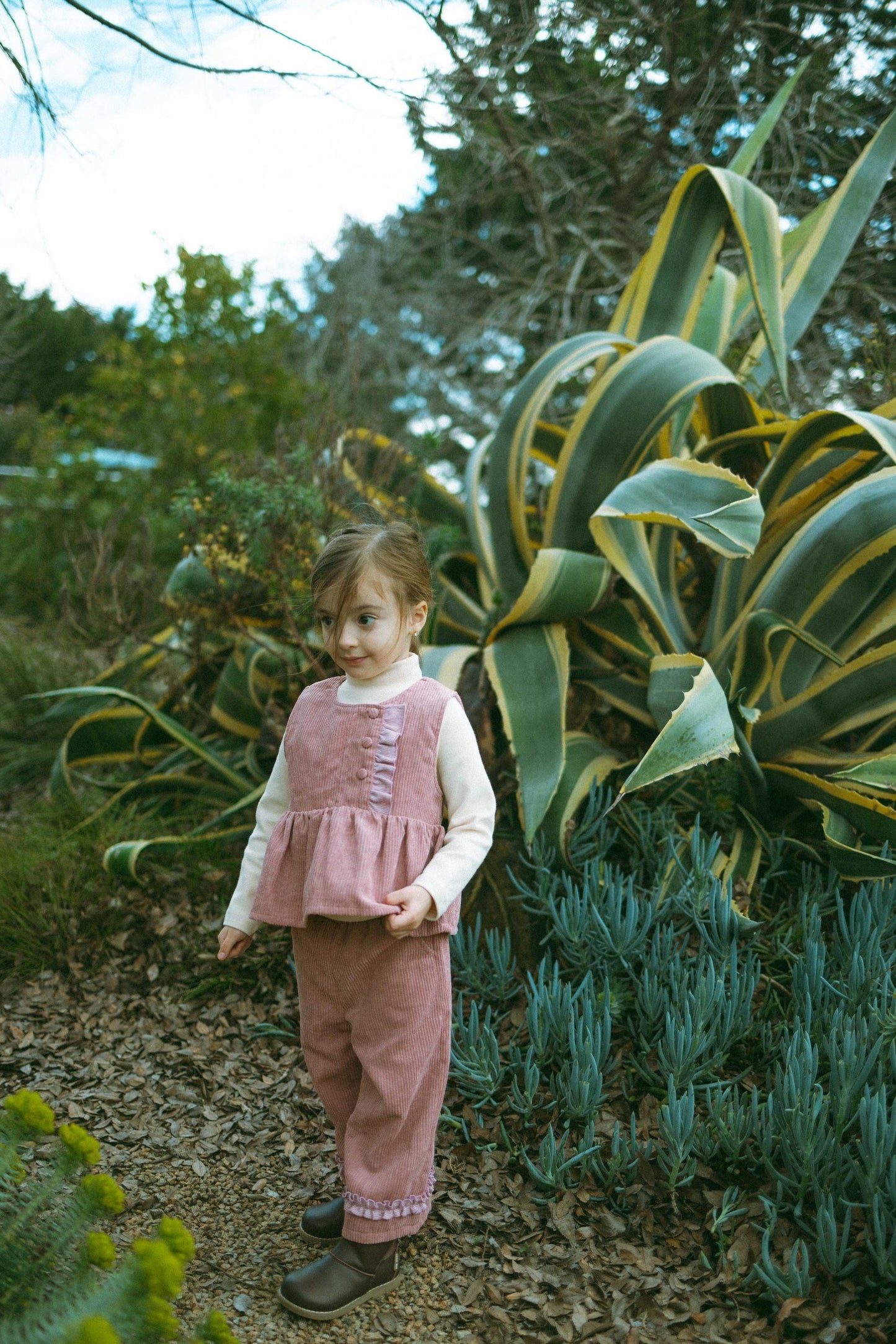 Berry Lace Vest - Wild Berry Powder