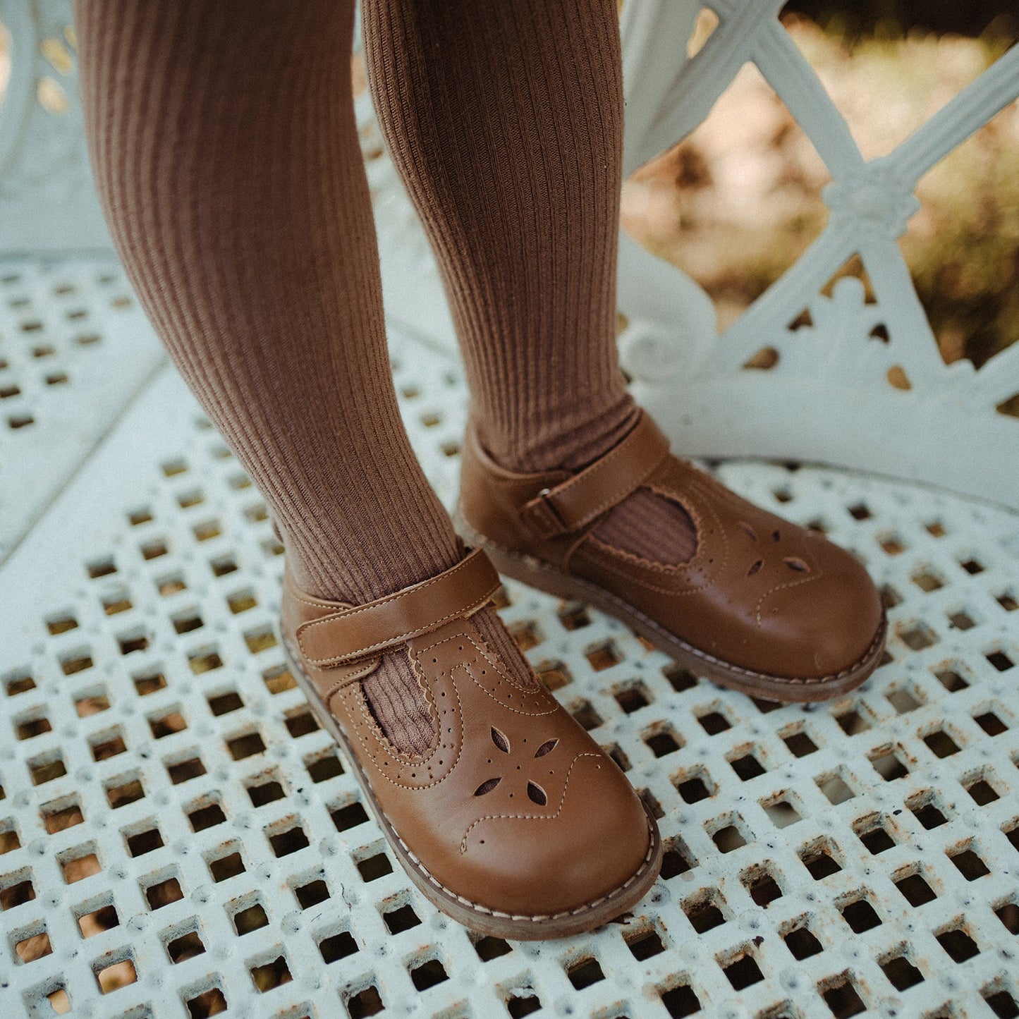 Cheryl - Chestnut Brown