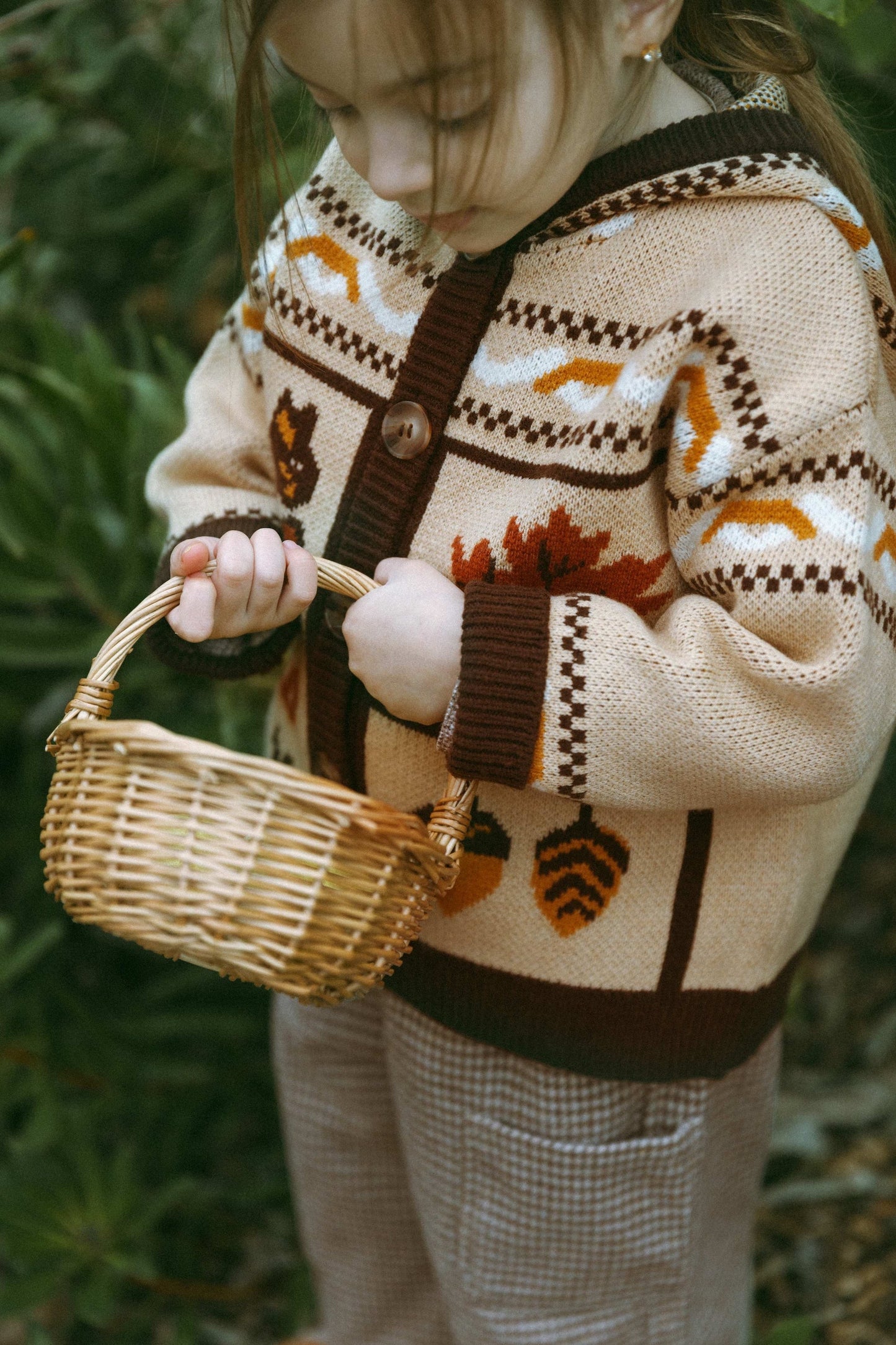 Feleece Island-Style Hoodie - Warm Pinecone