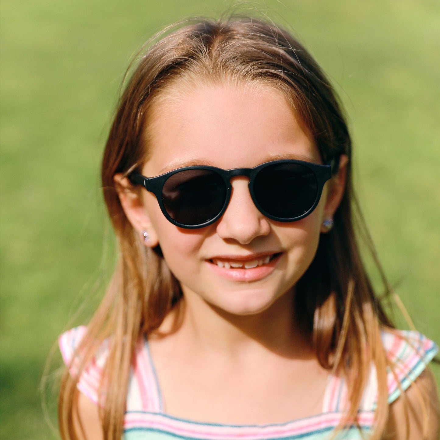Non-Polarized Keyhole Sunglasses | Jet Black