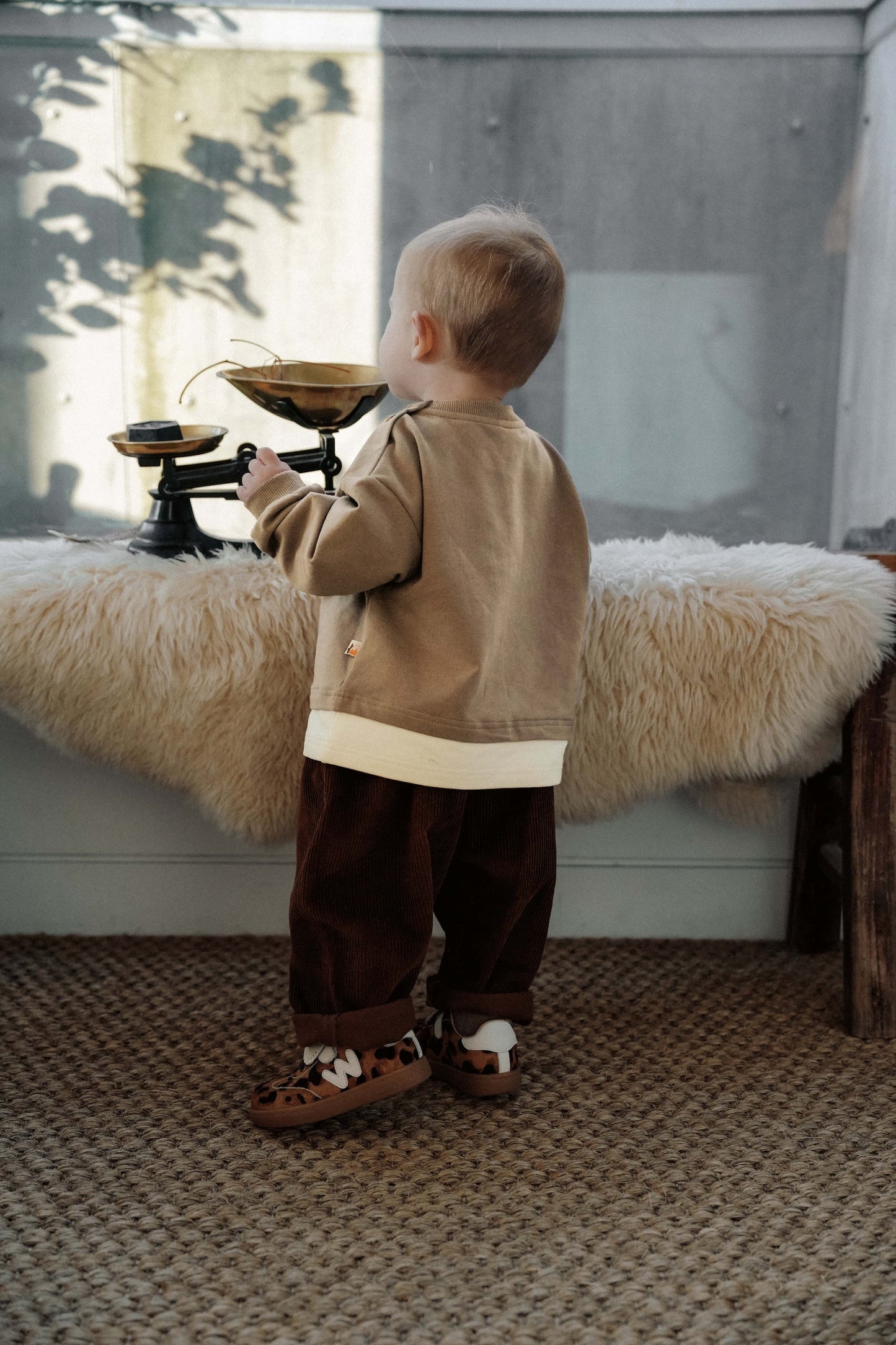 Little Forager Pullover - Acorn Brown