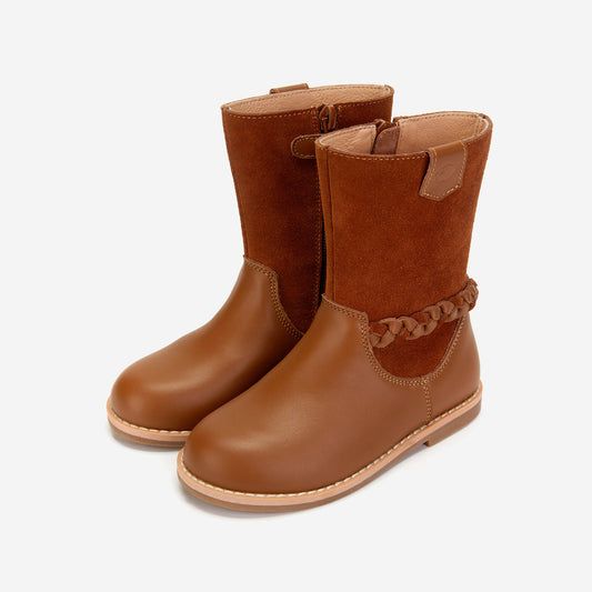 Luna - Chestnut Brown