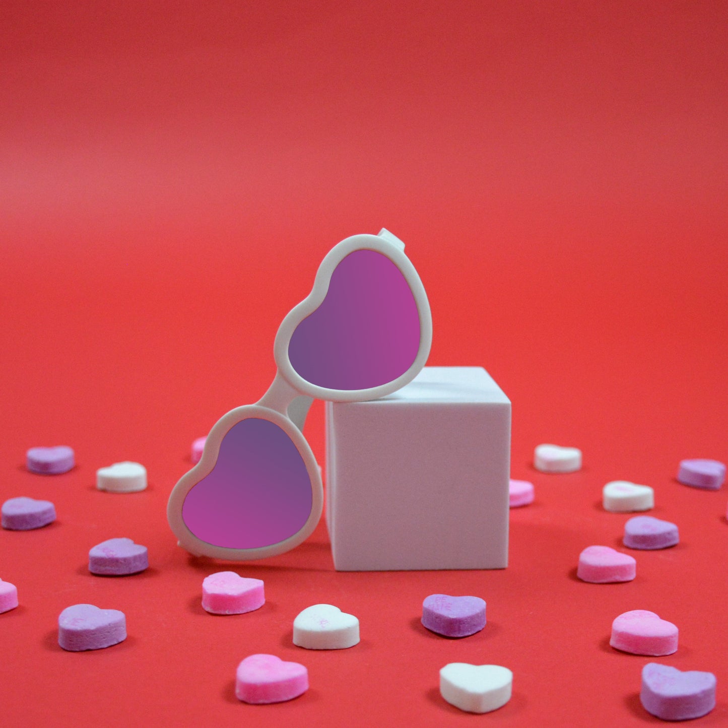 Non-Polarized Mirrored Heart Sunglasses | The Sweetheart