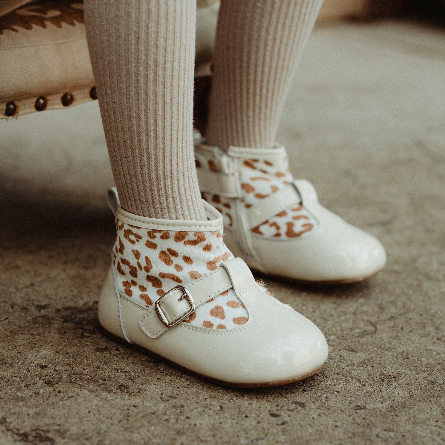 Alva - Cream White