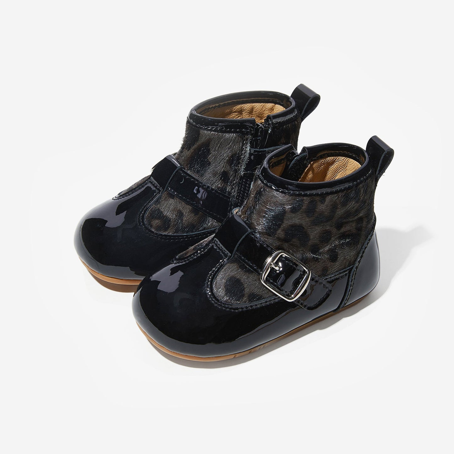 Alva - Obsidian Black