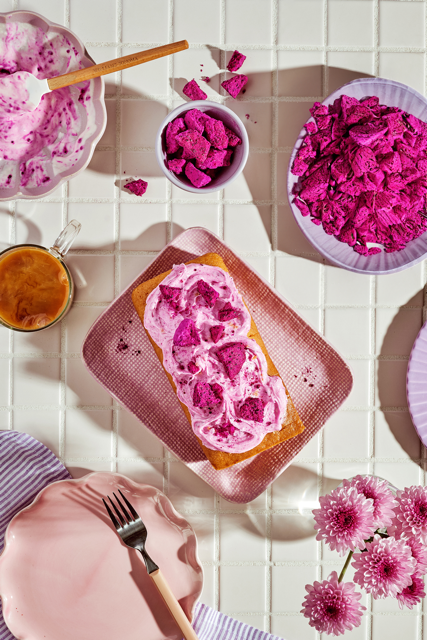 Freeze Dried Dragon Fruits (Chunk)