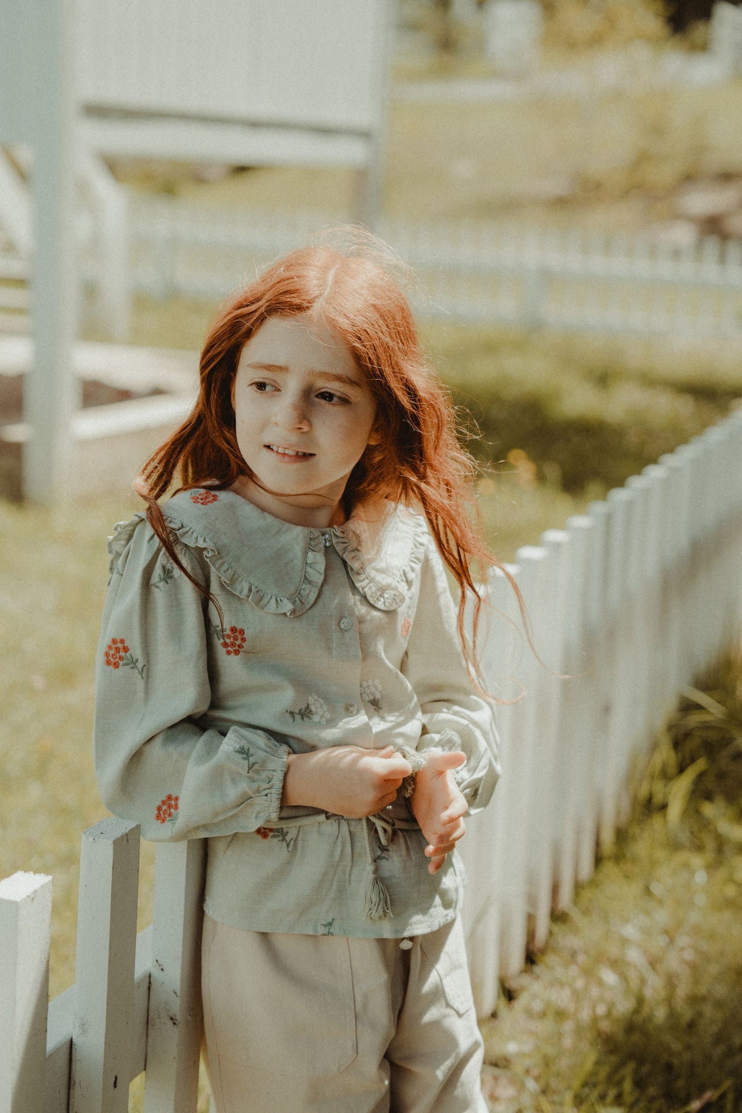 Long Sleeve Embroidered Blouse - Pale Green