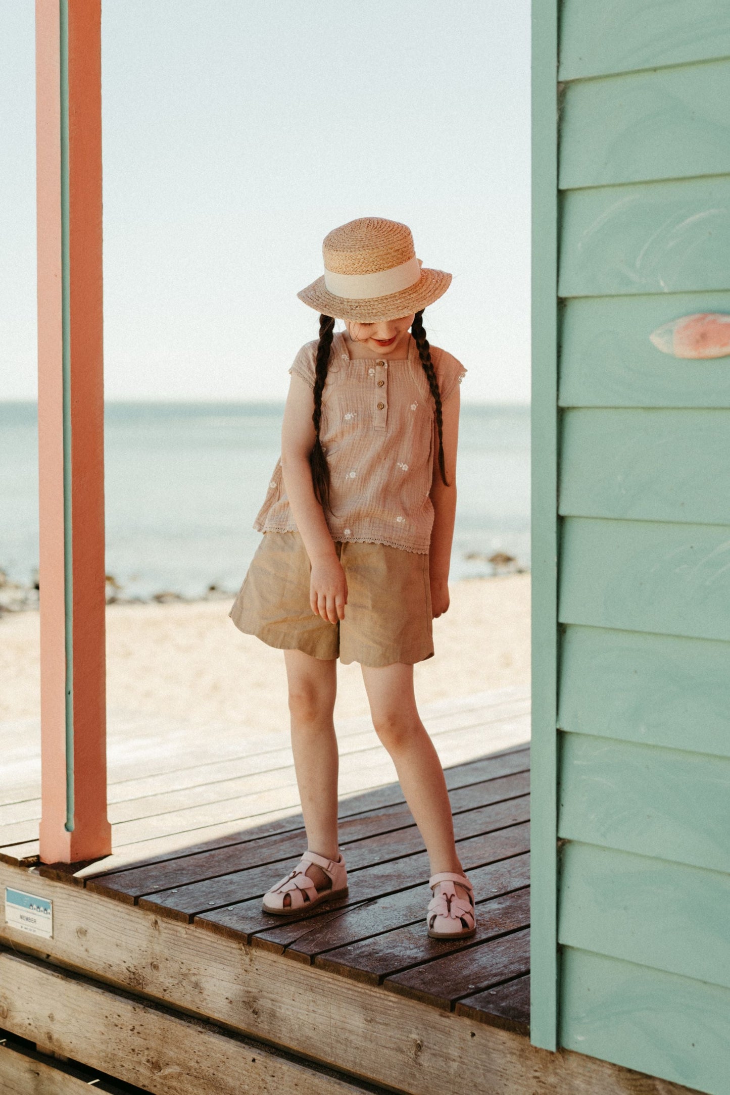 Linen Lace Shorts - Sand